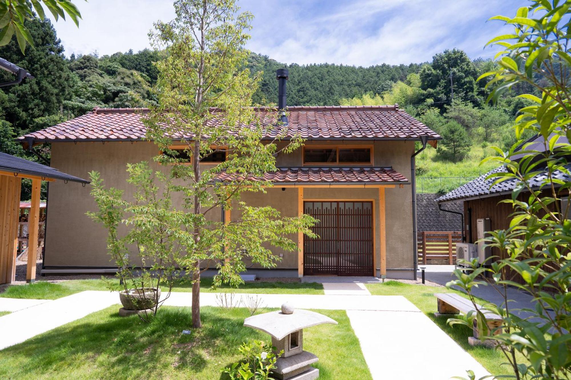 Satoyama Hotel Kanenone Tamba 米原 外观 照片