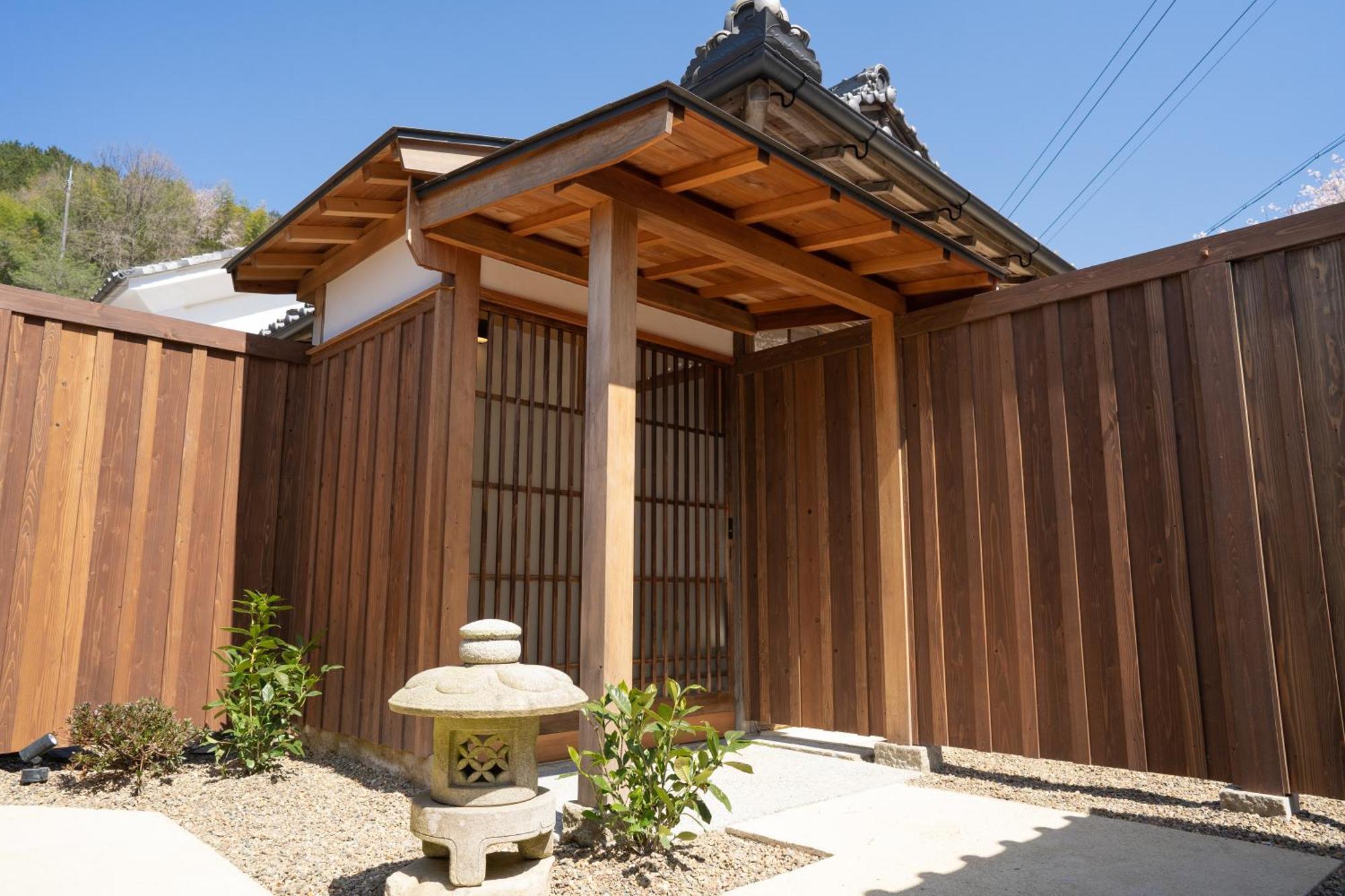 Satoyama Hotel Kanenone Tamba 米原 外观 照片
